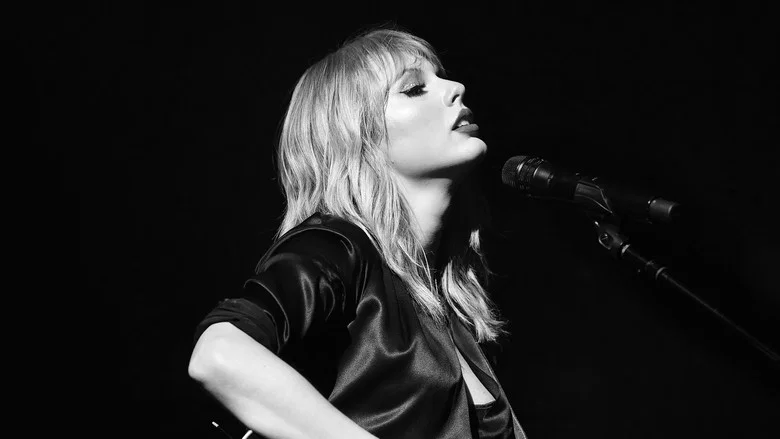 Taylor Swift City of Lover Concert screenshot 8