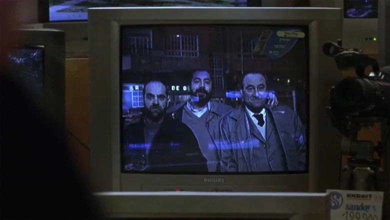Mondays in the Sun screenshot 7