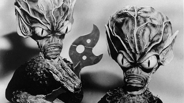 Invasion of the Saucer Men screenshot 3