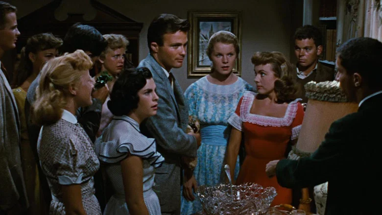 Peyton Place screenshot 4