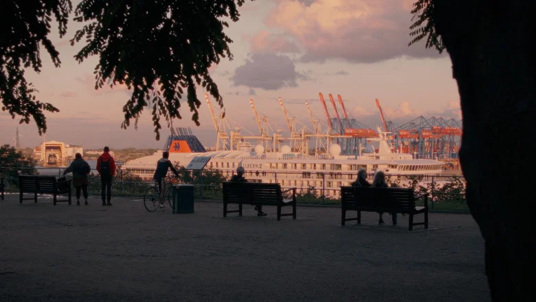Islands in the City screenshot 1