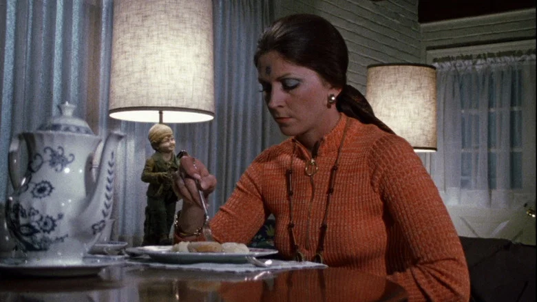Hungry Wives screenshot 1