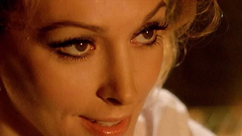 Death Walks on High Heels screenshot 5