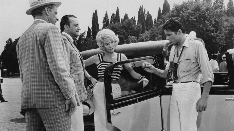 The Yellow Rolls-Royce screenshot 7