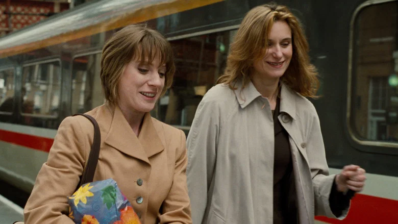 Career Girls screenshot 2
