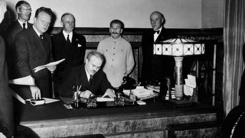 The Hitler–Stalin Pact screenshot 2
