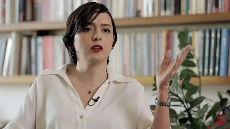Taraneh: A Documentary screenshot 1