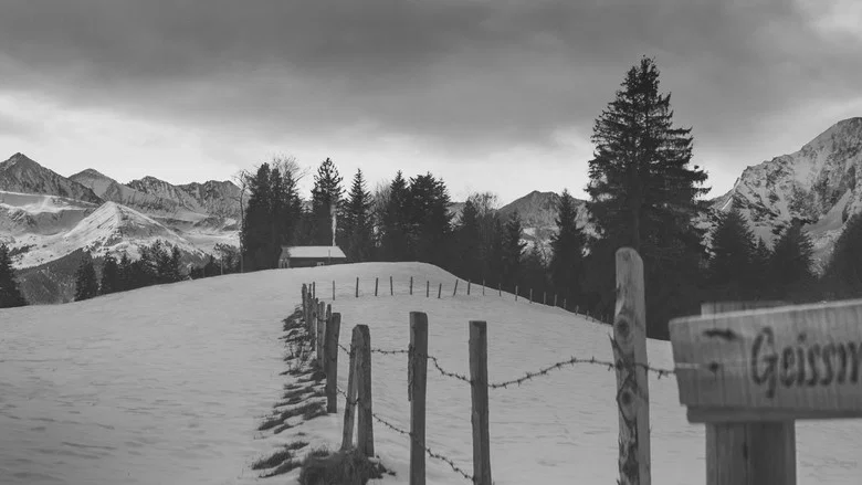 Alpine Getaway screenshot 5