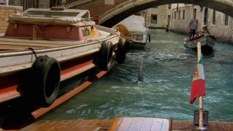 Sharks in Venice screenshot 1