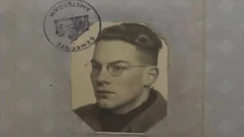 Secret Courage: The Walter Suskind Story screenshot 3