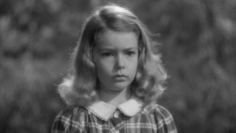 The Curse of the Cat People screenshot 4