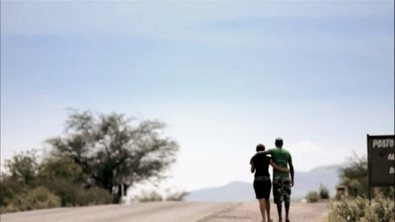 I Travel Because I Have to, I Come Back Because I Love You screenshot 2