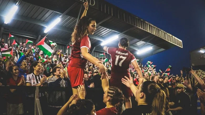 Let It Bring Hope: Bohemians v Palestine screenshot 1