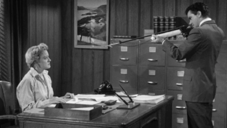 The Phantom from 10,000 Leagues screenshot 1