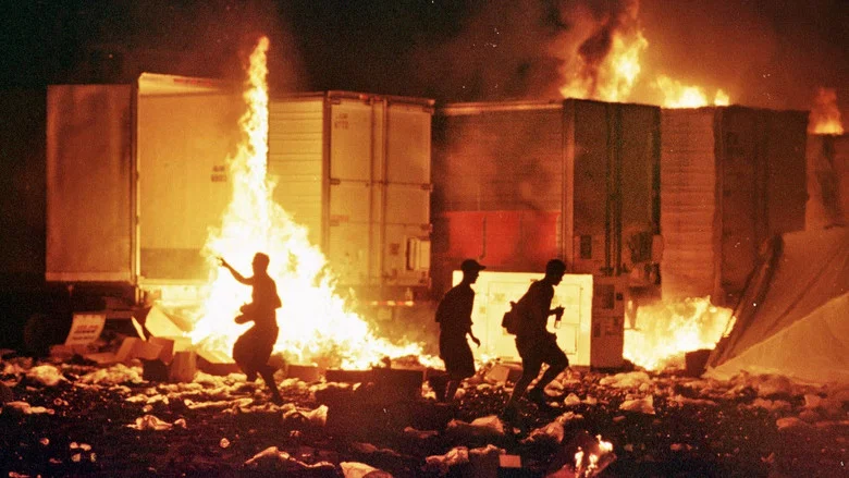 Woodstock 99: Peace, Love, and Rage screenshot 2