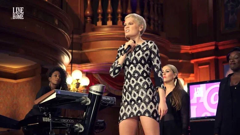 Jessie J - Live@Home - @Disneyland Paris - Full Show screenshot 1