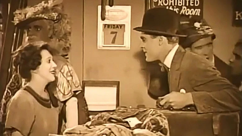 The Extra Girl screenshot 5