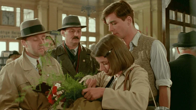 The White Rose screenshot 4