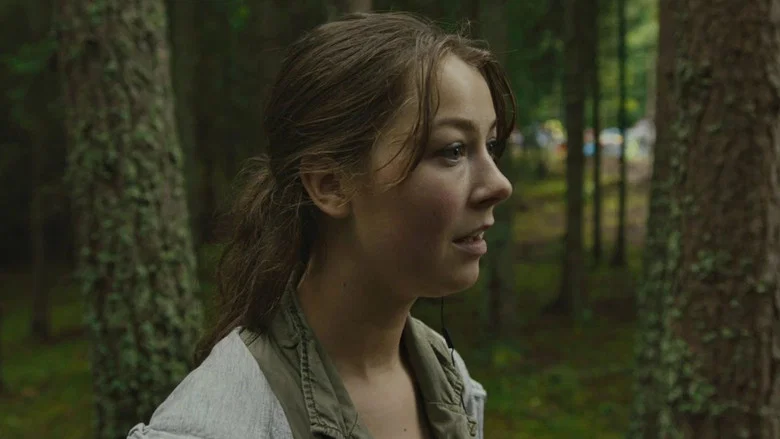 Utøya: July 22 screenshot 2