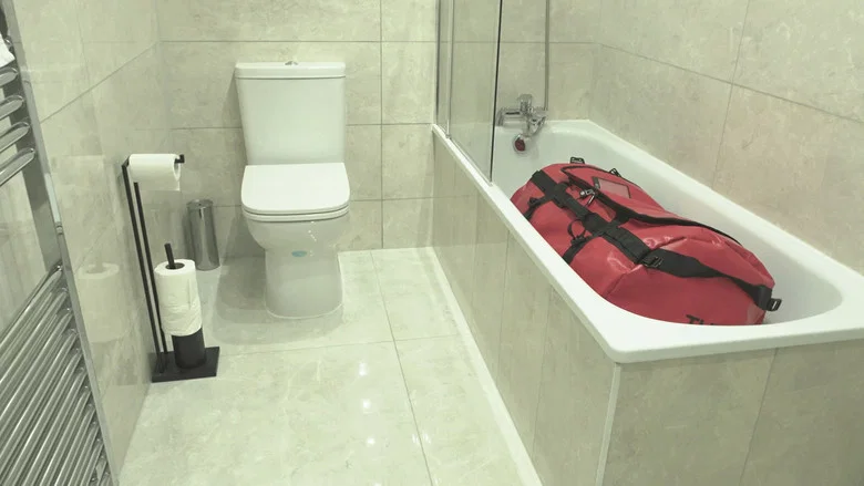 The Body in the Bag screenshot 2