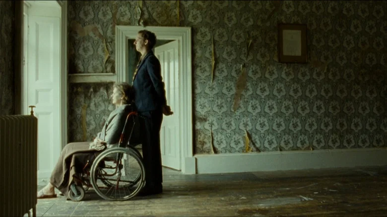 The Living and the Dead screenshot 1